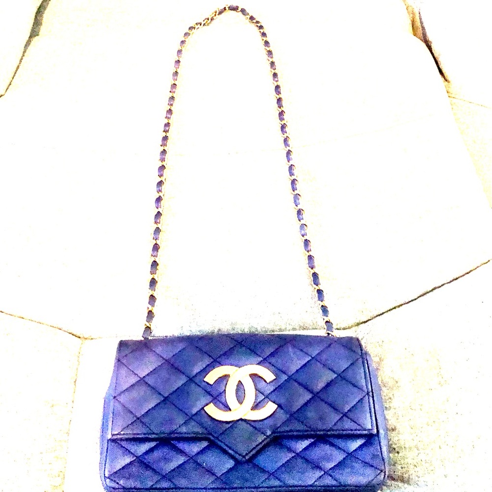 COPY - 💯👜AUTHENTIC VINTAGE CHANEL